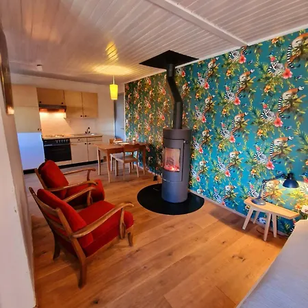 Apartment Kunstplanet Im Herzen Der Alpen Am Planetenweg Visp